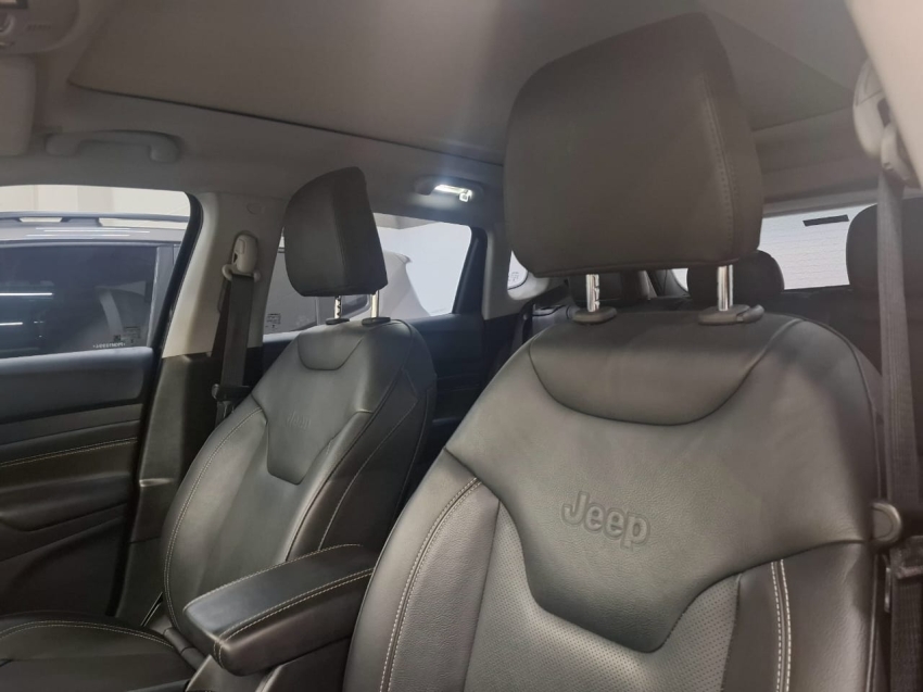 jeep compass 1.3 t270 turbo flex longitude at6 4p automatico 2023