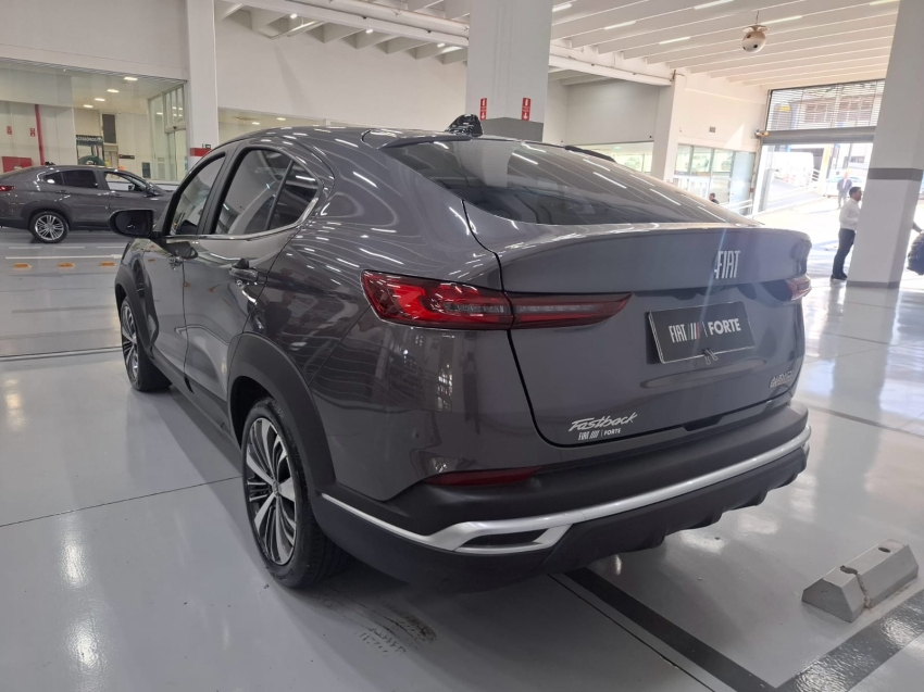 fiat fastback 1.0 turbo 200 flex audace cvt 4p automatico 2023