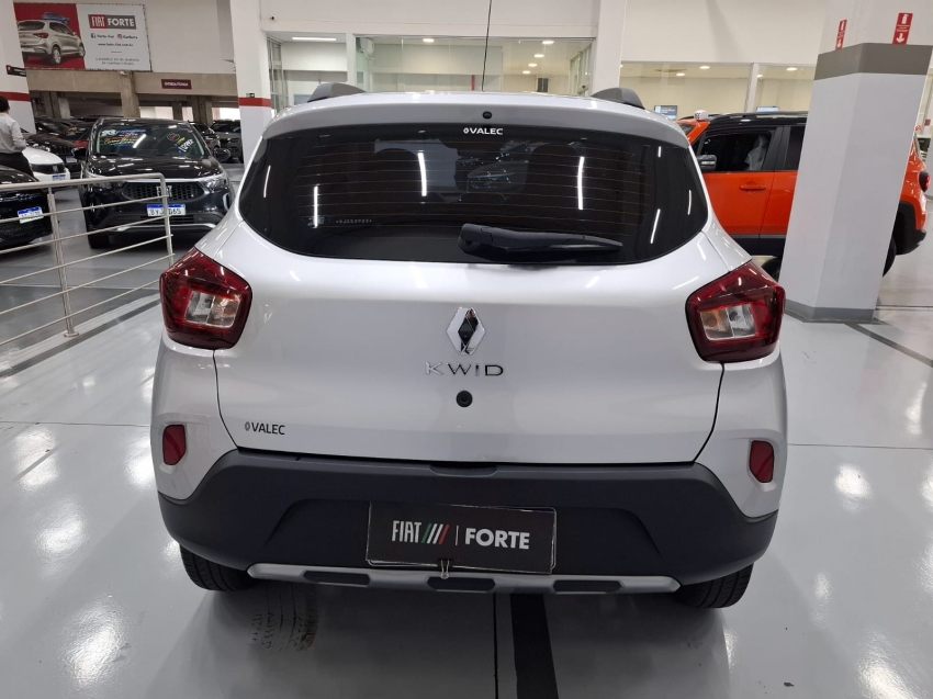 renault kwid 1.0 12v sce flex outsider manual 4p 2025 renault kwid 1.0 12v sce flex outsider manual 4p 2025