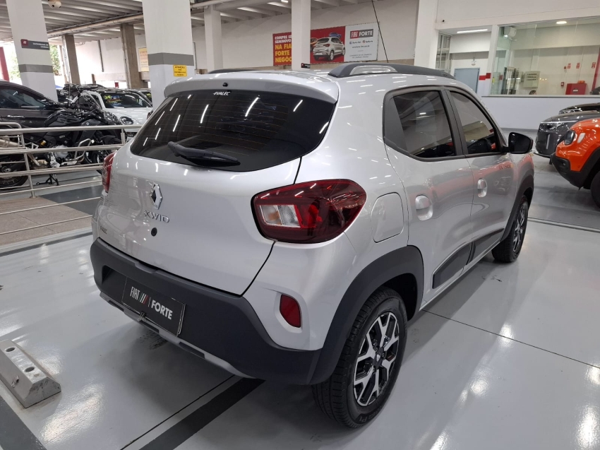 renault kwid 1.0 12v sce flex outsider manual 4p 2025 renault kwid 1.0 12v sce flex outsider manual 4p 2025
