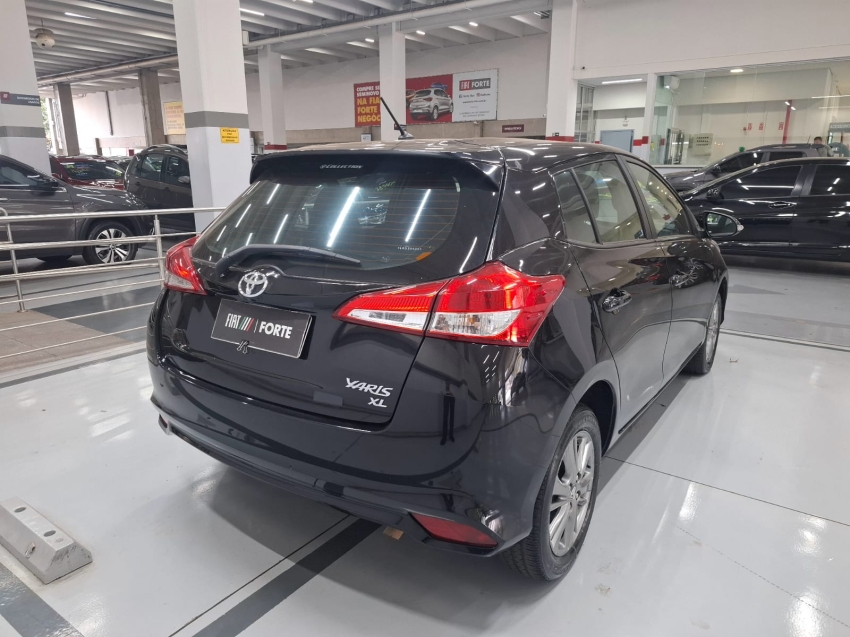 toyota yaris 1.3 16v flex xl plus tech multidrive 4p automatico 2020 toyota yaris 1.3 16v flex xl plus tech multidrive 4p automatico 2020