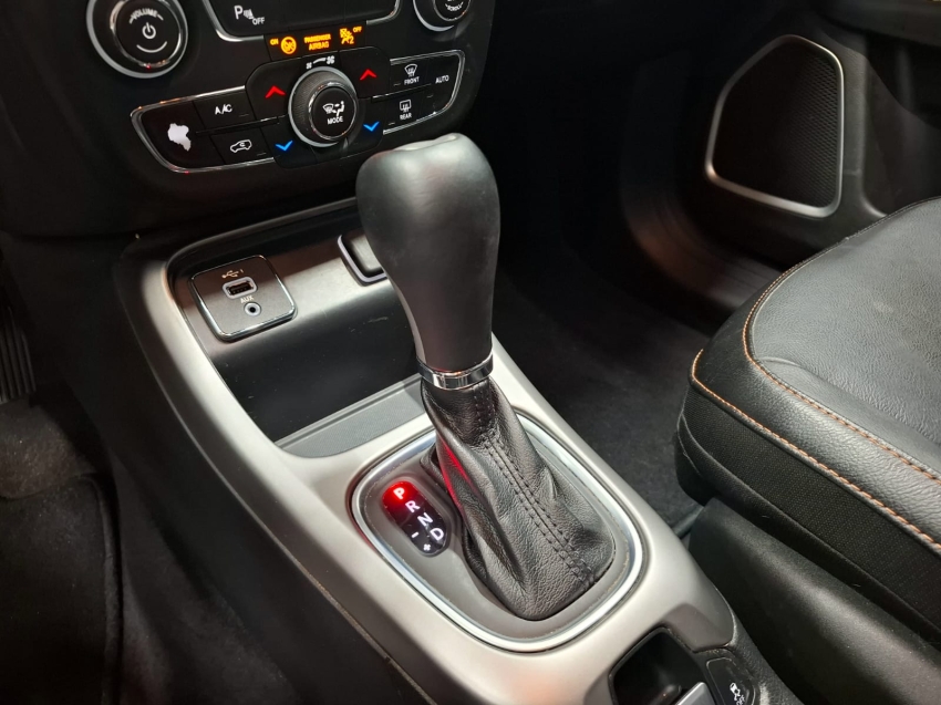 jeep compass 2.0 16v flex longitude automatico 4p 2019