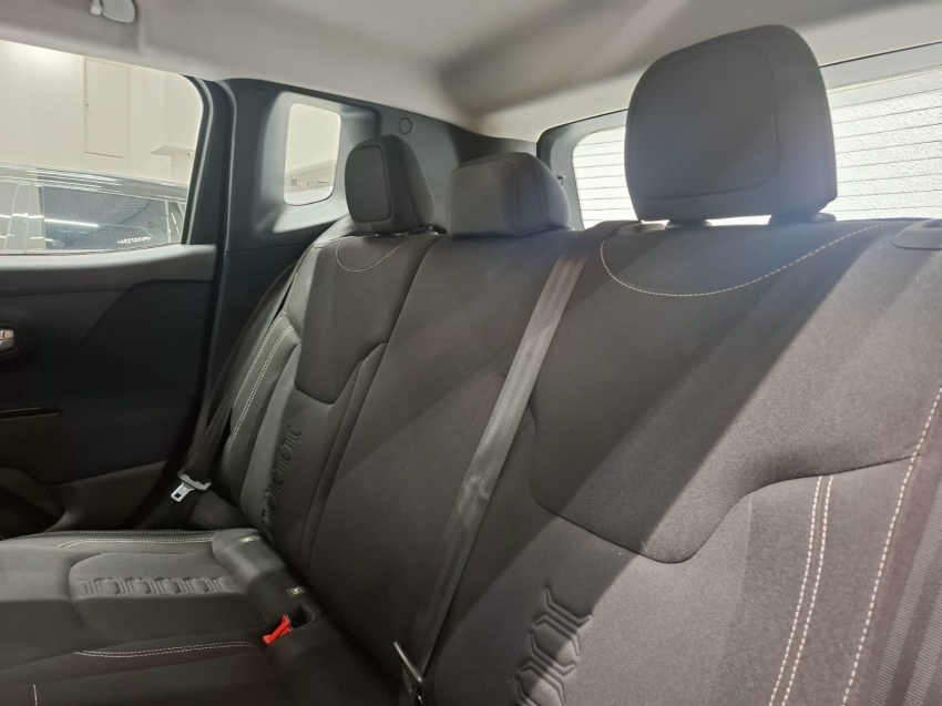 jeep renegade 1.3 t270 turbo flex sport at6 4p automatico 2023 jeep renegade 1.3 t270 turbo flex sport at6 4p automatico 2023