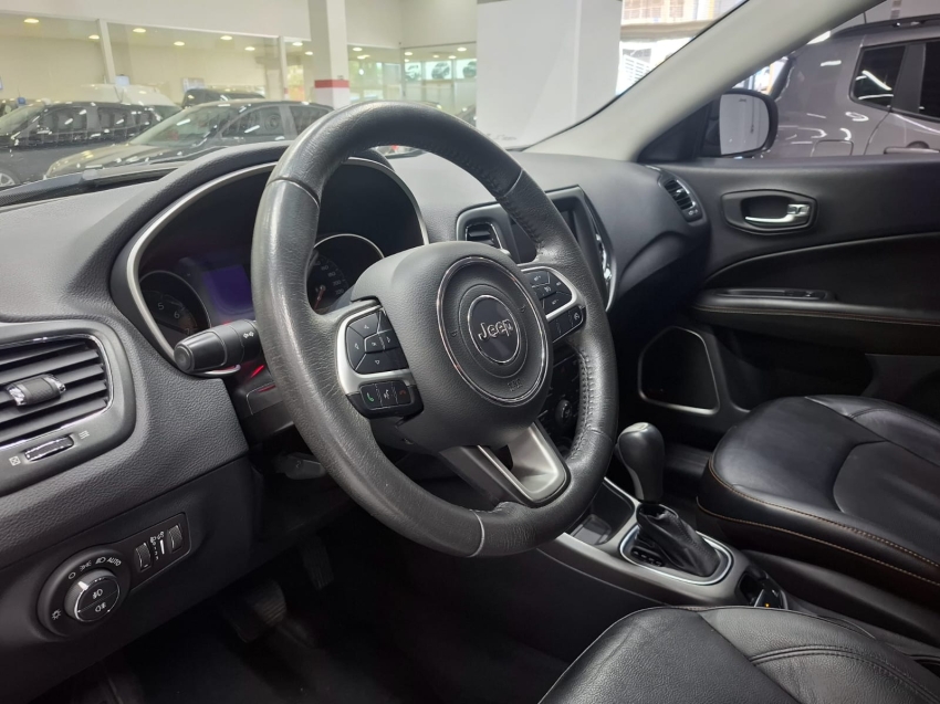 jeep compass 2.0 16v flex longitude automatico 4p 20175