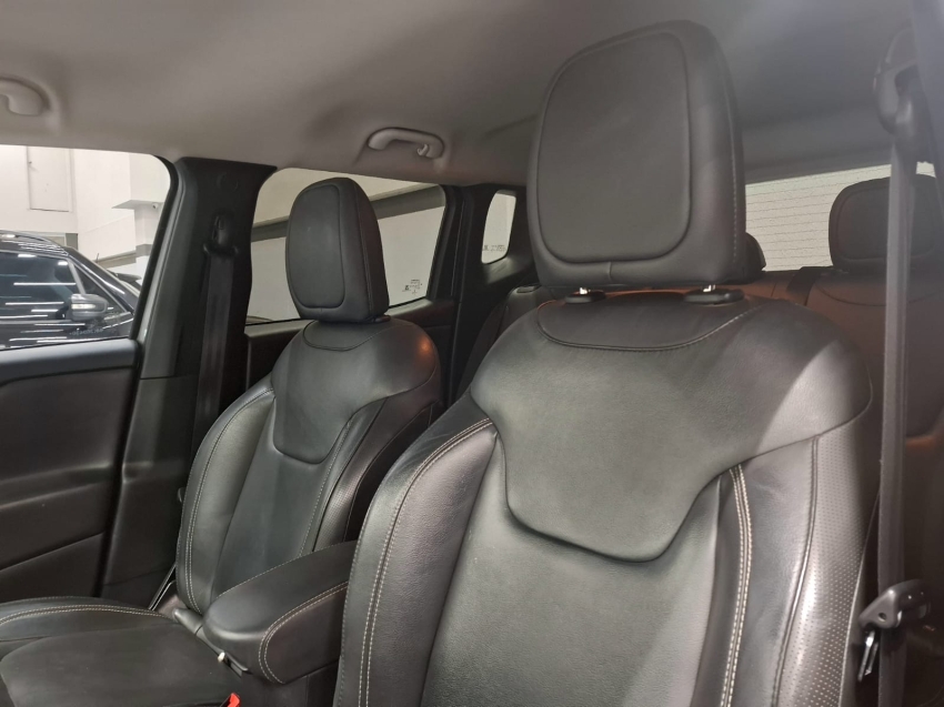 jeep renegade 1.8 16v flex longitude 4p automatico 2021