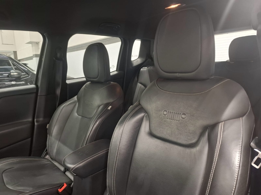 jeep renegade 1.3 t270 turbo flex s 4x4 at9 4p automatico 2022