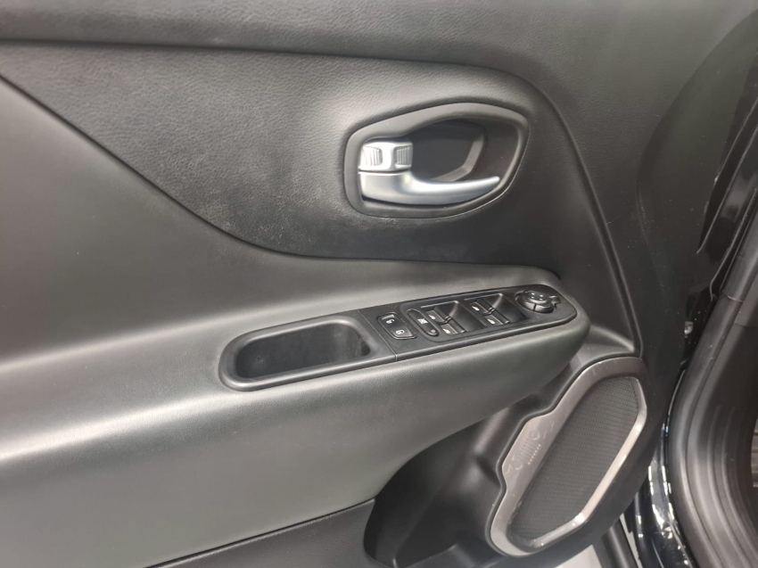 jeep renegade 1.3 t270 turbo flex s 4x4 at9 4p automatico 2022