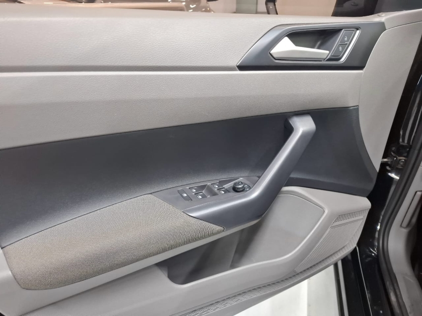 volkswagen polo 1.0 200 tsi comfortline automatico flex 4p 2019