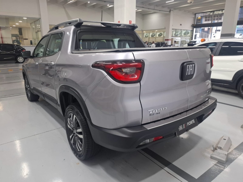 fiat toro 1.3 turbo 270 flex freedom at6 4p automatico 2024 fiat toro 1.3 turbo 270 flex freedom at6 4p automatico 2024