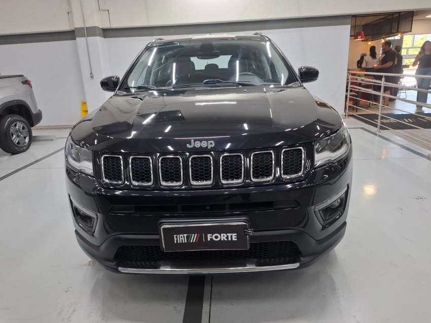 jeep compass 2.0 16v flex longitude automatico 4p 2018 jeep compass 2.0 16v flex longitude automatico 4p 2018