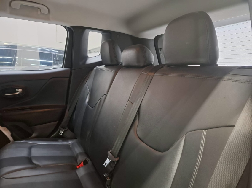 jeep renegade 1.8 16v flex 4p automatico 202012
