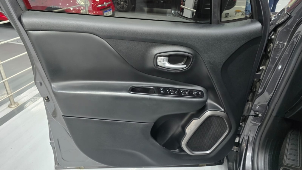 jeep renegade 1.3 t270 turbo flex longitude at6 4p automatico 20239