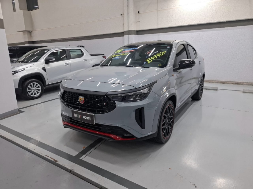 fiat fastback 1.3 turbo 270 flex abarth at6 4p automatico 2024 fiat fastback 1.3 turbo 270 flex abarth at6 4p automatico 2024