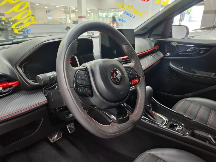 fiat fastback 1.3 turbo 270 flex abarth at6 4p automatico 2024 fiat fastback 1.3 turbo 270 flex abarth at6 4p automatico 2024