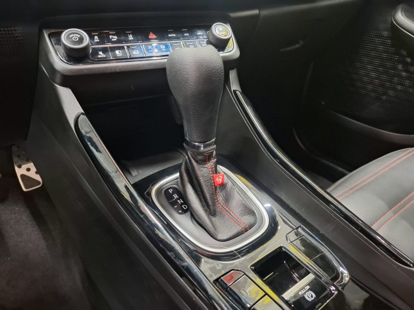 fiat fastback 1.3 turbo 270 flex abarth at6 4p automatico 2024 fiat fastback 1.3 turbo 270 flex abarth at6 4p automatico 2024