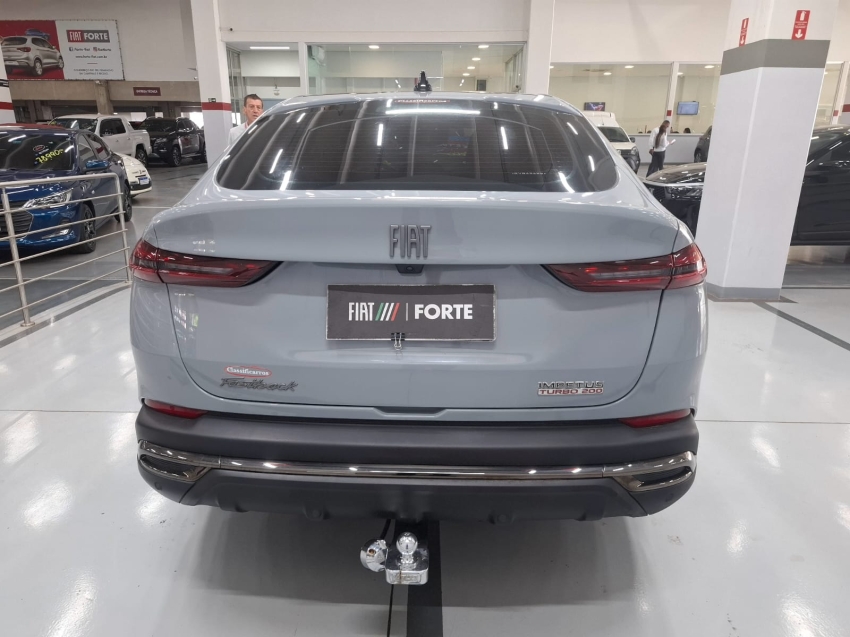 fiat fastback 1.0 turbo 200 flex impetus cvt 4p automatico 2024