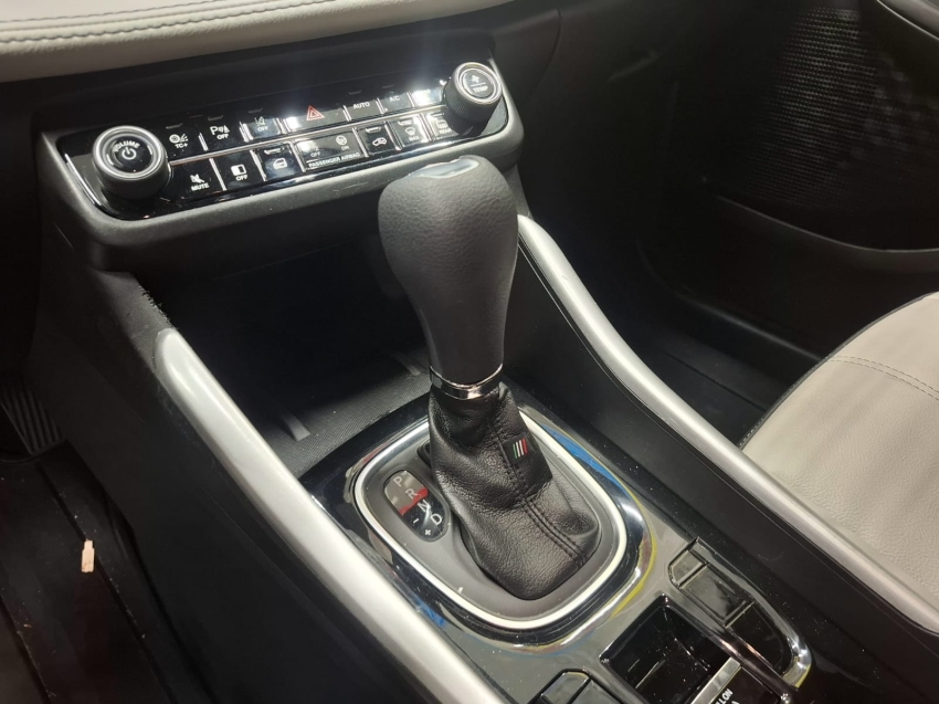 fiat fastback 1.0 turbo 200 flex impetus cvt 4p automatico 2024
