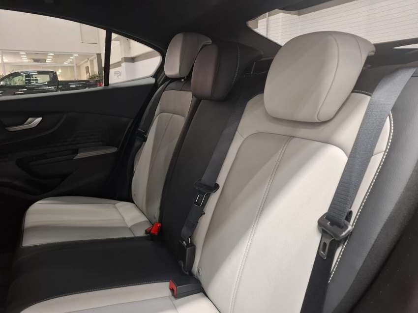 fiat fastback 1.0 turbo 200 flex impetus cvt 4p automatico 2024