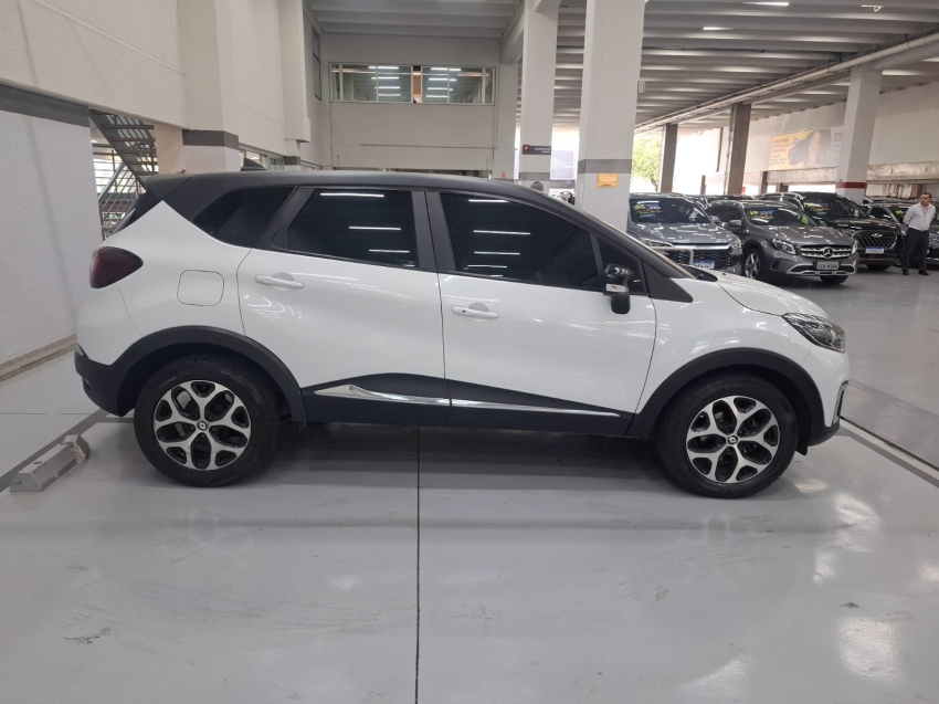 renault captur 2.0 16v hi-flex intense automatico flex 4p 2020 renault captur 2.0 16v hi-flex intense automatico flex 4p 2020