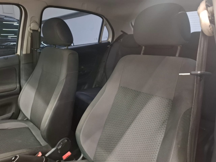 volkswagen gol 1.6 msi totalflex 4p manual flex 2020 volkswagen gol 1.6 msi totalflex 4p manual flex 2020