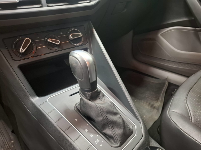 volkswagen virtus 1.0 200 tsi comfortline automatico flex 4p 2022