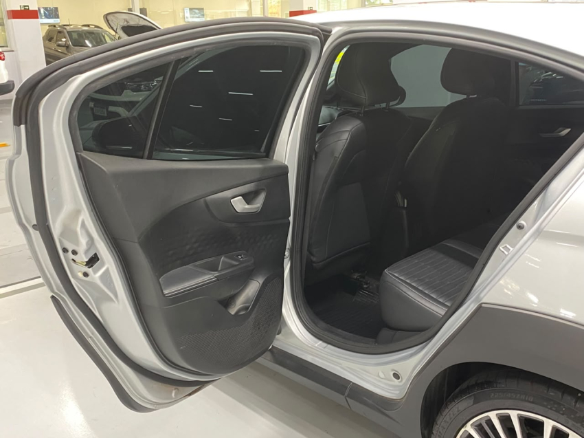 fiat fastback 1.3 turbo 270 flex limited edition at6 4p automatico 202512
