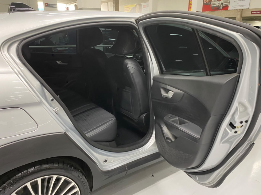 fiat fastback 1.3 turbo 270 flex limited edition at6 4p automatico 202511