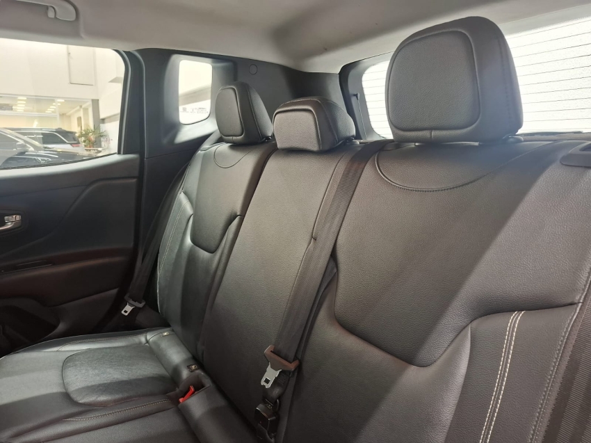 jeep renegade 1.8 16v flex longitude 4p automatico 2021