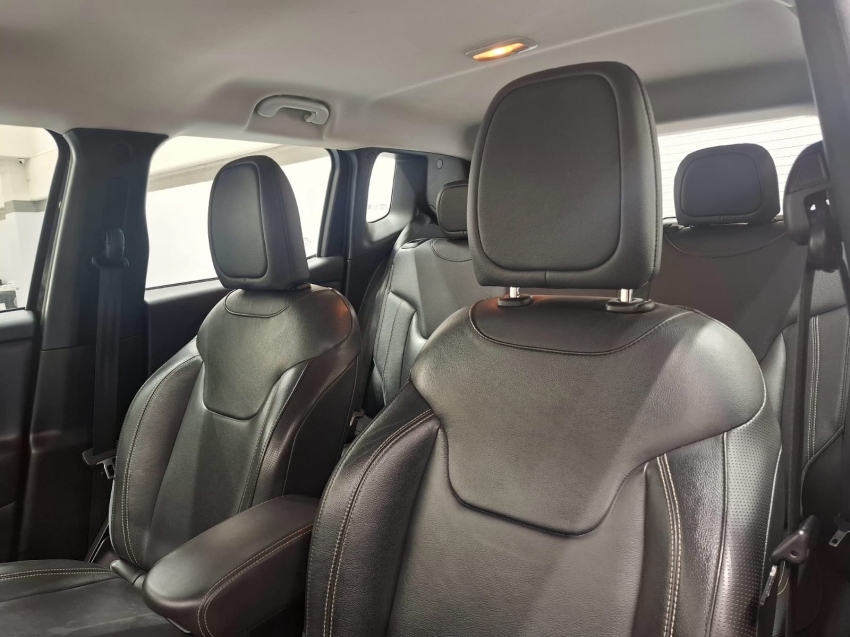 jeep renegade 1.8 16v flex longitude 4p automatico 2021