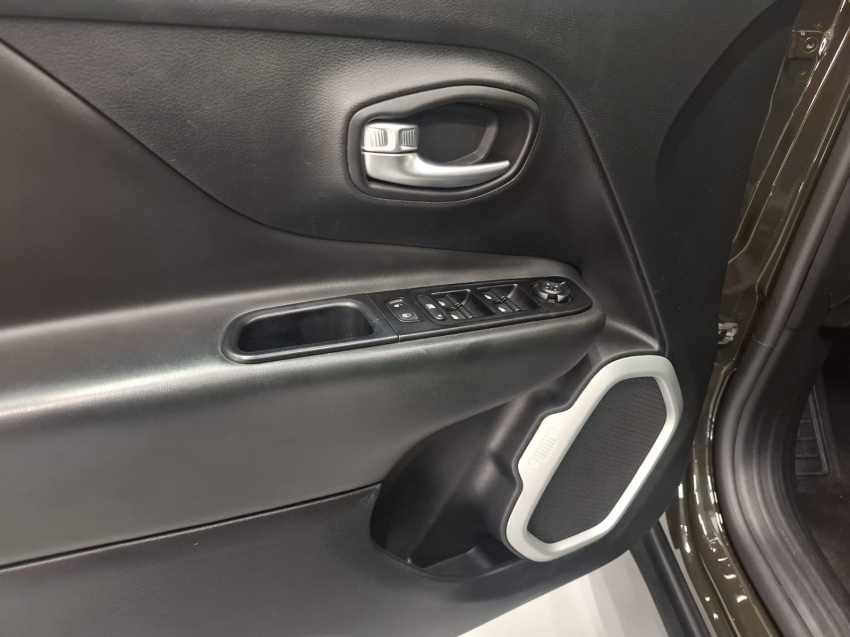 jeep renegade 1.8 16v flex longitude 4p automatico 2021