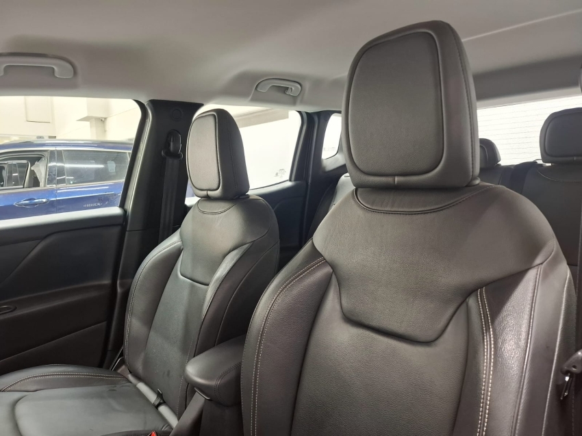 jeep renegade 1.8 16v flex limited 4p automatico 2018 jeep renegade 1.8 16v flex limited 4p automatico 2018