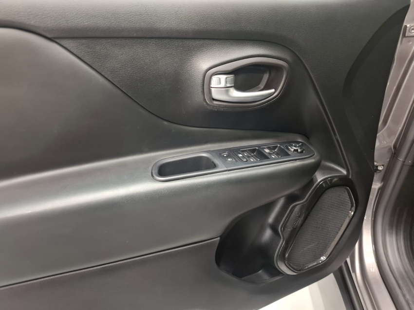 jeep renegade 1.8 16v flex limited 4p automatico 2018