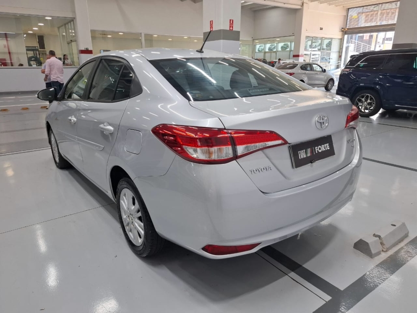 toyota yaris 1.5 16v flex sedan xl plus tech multidrive 4p manual 2019
