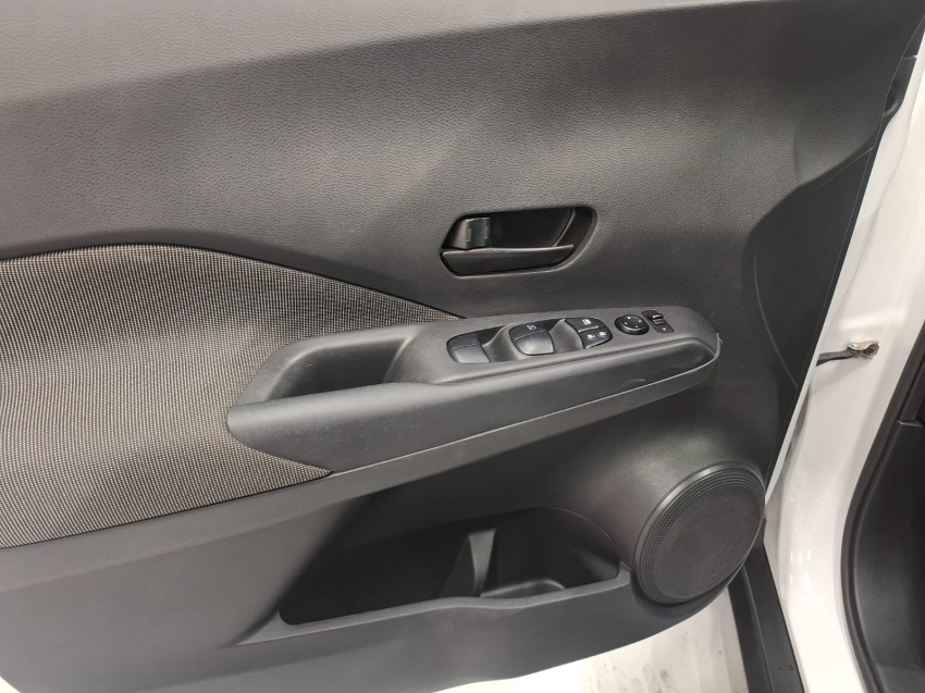 nissan kicks 1.6 16v flexstart active xtronic flex 4p automatico 2021