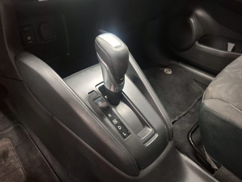 nissan kicks 1.6 16v flexstart active xtronic flex 4p automatico 2021
