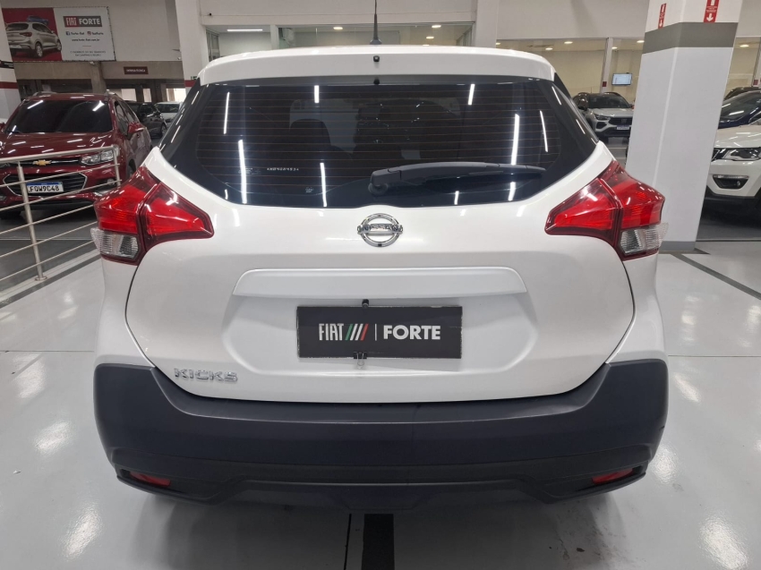 nissan kicks 1.6 16v flexstart active xtronic flex 4p automatico 2021