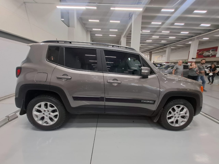 jeep renegade 2.0 16v turbo diesel longitude 4p 4x4 automatico 2017