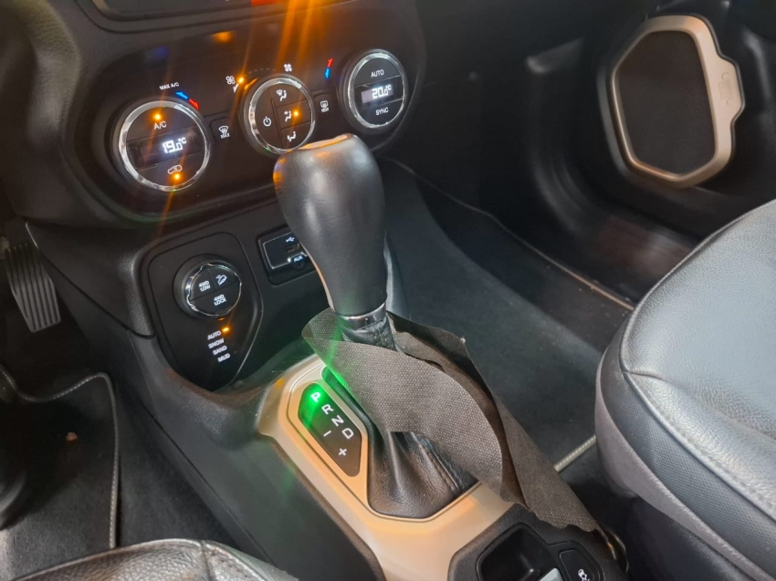 jeep renegade 2.0 16v turbo diesel longitude 4p 4x4 automatico 2017