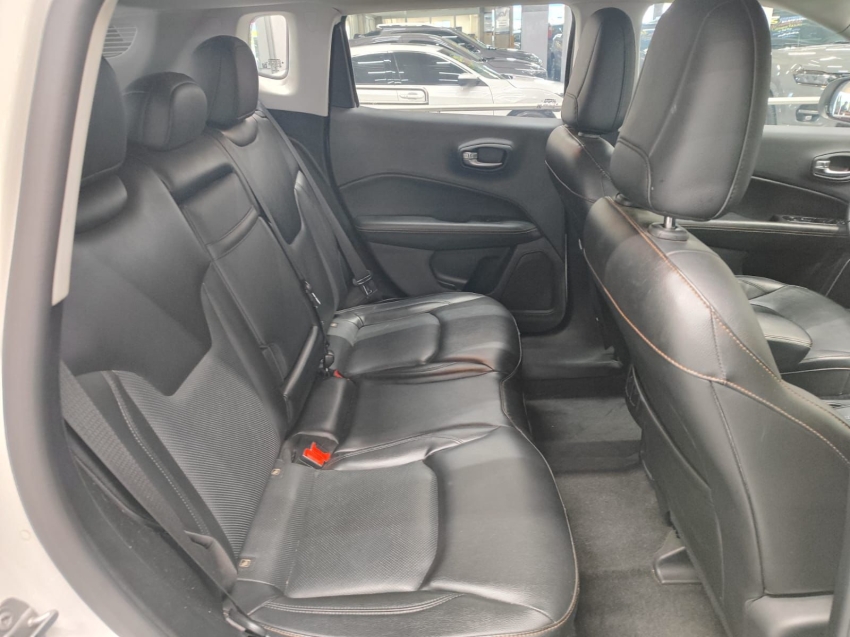 jeep compass 2.0 16v flex longitude automatico 4p 202111