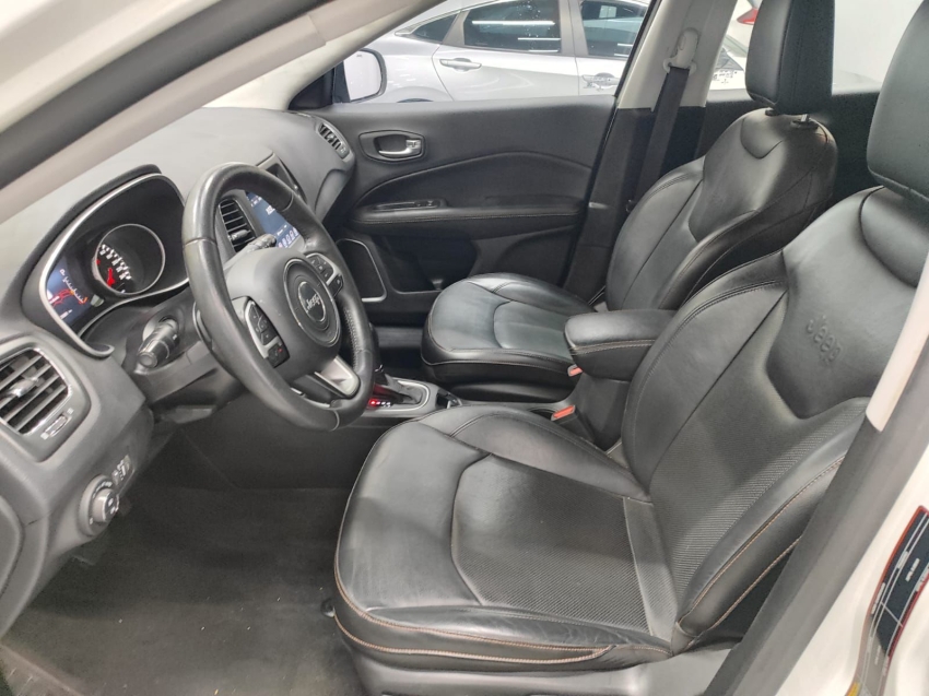 jeep compass 2.0 16v flex longitude automatico 4p 20216