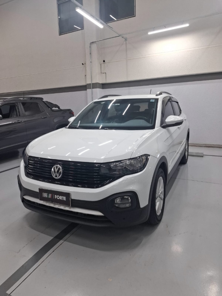 volkswagen t-cross 1.0 200 tsi total flex automatico 4p 2020 volkswagen t-cross 1.0 200 tsi total flex automatico 4p 2020
