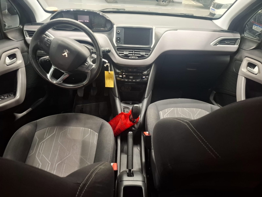 peugeot 208 1.2 allure 12v flex 4p manual 2017