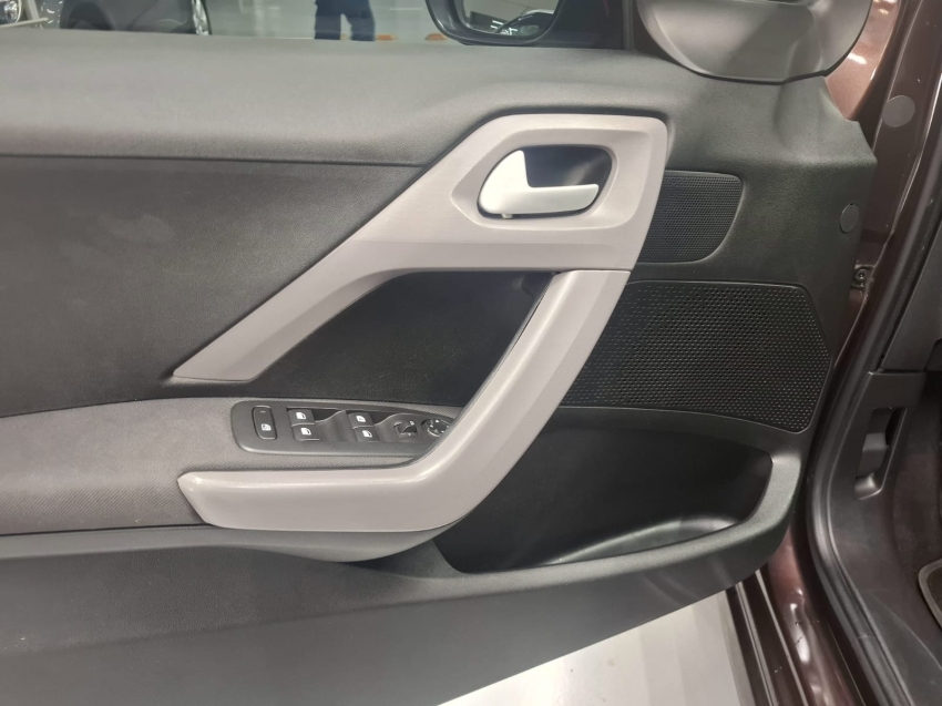 peugeot 208 1.2 allure 12v flex 4p manual 2017