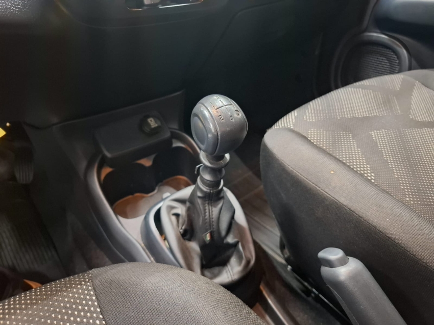 fiat mobi 1.0 evo flex like. manual 4p 2021