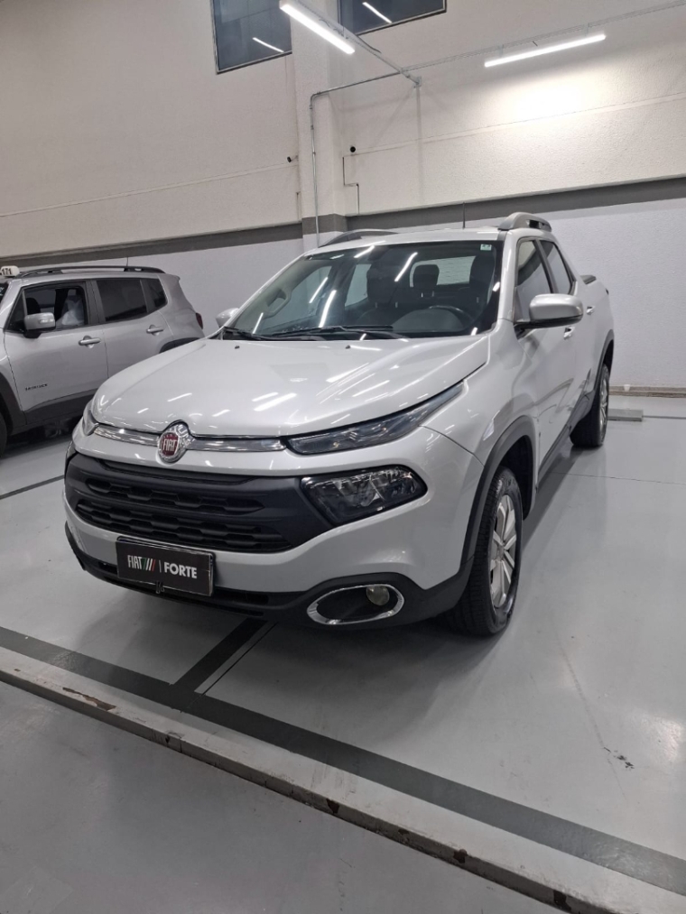 fiat toro 1.8 16v evo flex freedom at6 4p automatico 2019 fiat toro 1.8 16v evo flex freedom at6 4p automatico 2019