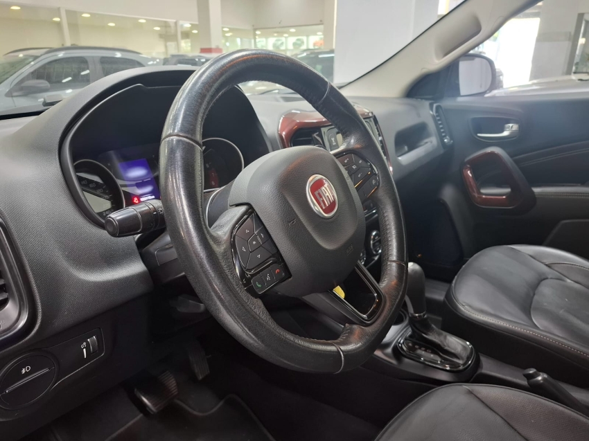 fiat toro 1.8 16v evo flex freedom at6 4p automatico 2019 fiat toro 1.8 16v evo flex freedom at6 4p automatico 2019