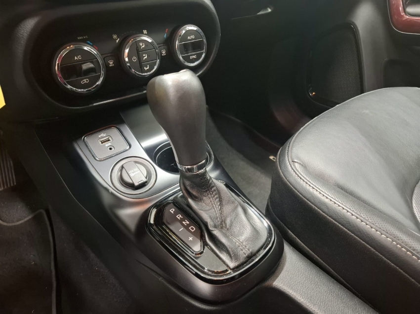 fiat toro 1.8 16v evo flex freedom at6 4p automatico 2019 fiat toro 1.8 16v evo flex freedom at6 4p automatico 2019