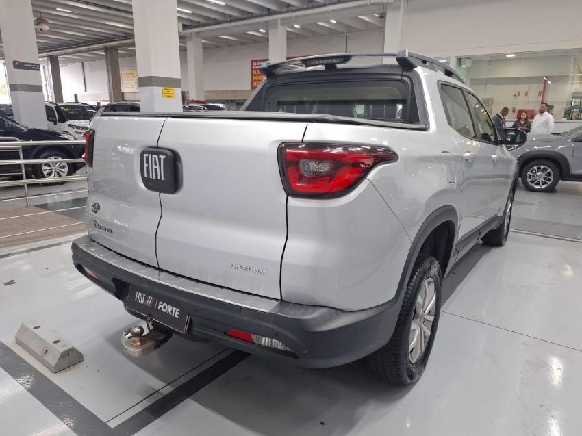 fiat toro 1.8 16v evo flex freedom at6 4p automatico 2019 fiat toro 1.8 16v evo flex freedom at6 4p automatico 2019