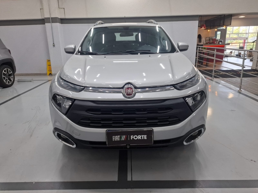 fiat toro 1.8 16v evo flex freedom at6 4p automatico 2019 fiat toro 1.8 16v evo flex freedom at6 4p automatico 2019