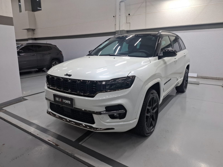 jeep commander 2.0 hurricane 4 turbo gasolina blackhawk at9 4p automatico 2025 jeep commander 2.0 hurricane 4 turbo gasolina blackhawk at9 4p automatico 2025